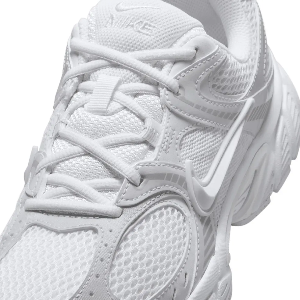 v5 rnr sneakers