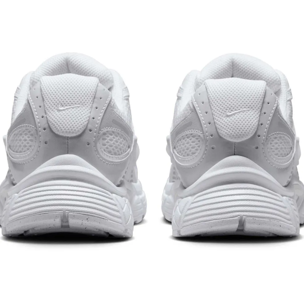 v5 rnr sneakers