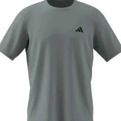 We Basic training T-shirt