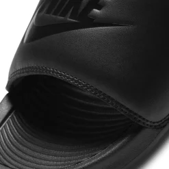 W NIKE VICTORI ONE SLIDE