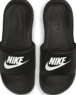 W NIKE VICTORI ONE SLIDE