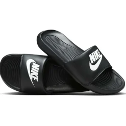 W NIKE VICTORI ONE SLIDE