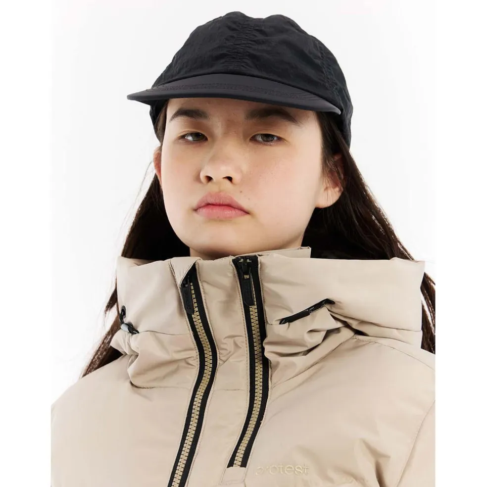 zana Jr ski-jas