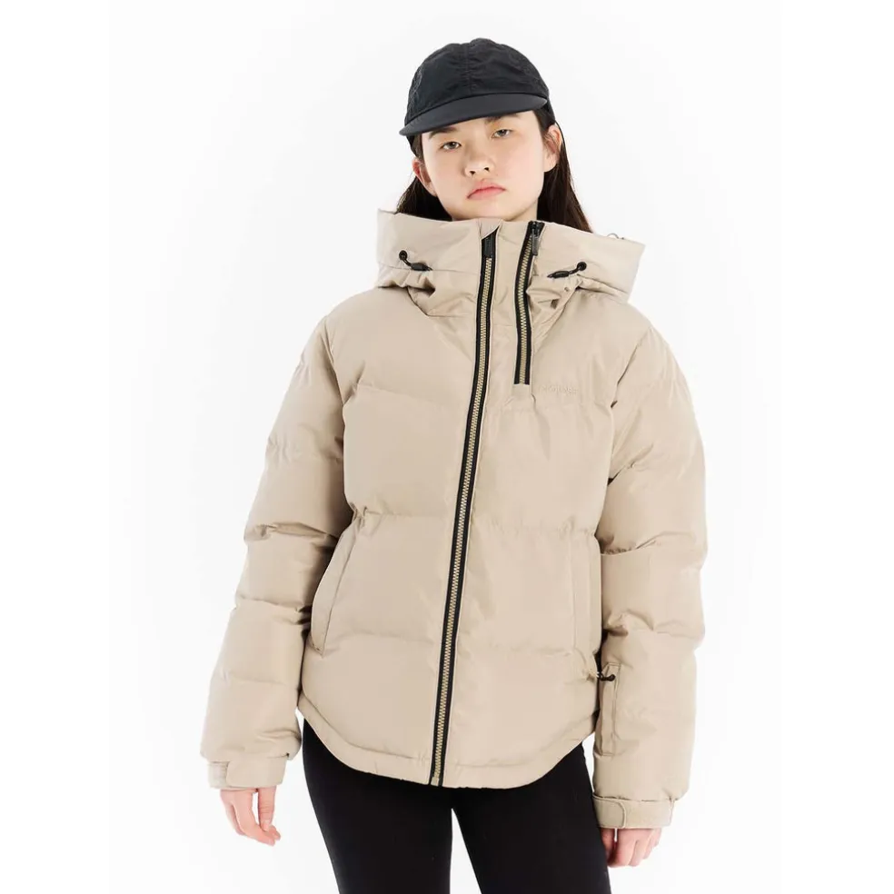 zana Jr ski-jas